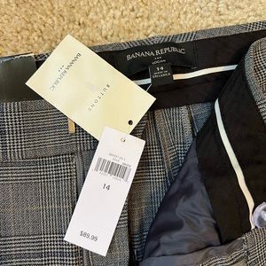 New with tags size 14 Banana Republic pants